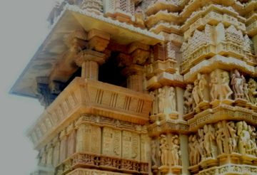 Travel guide to Khajuraho temples, architecture