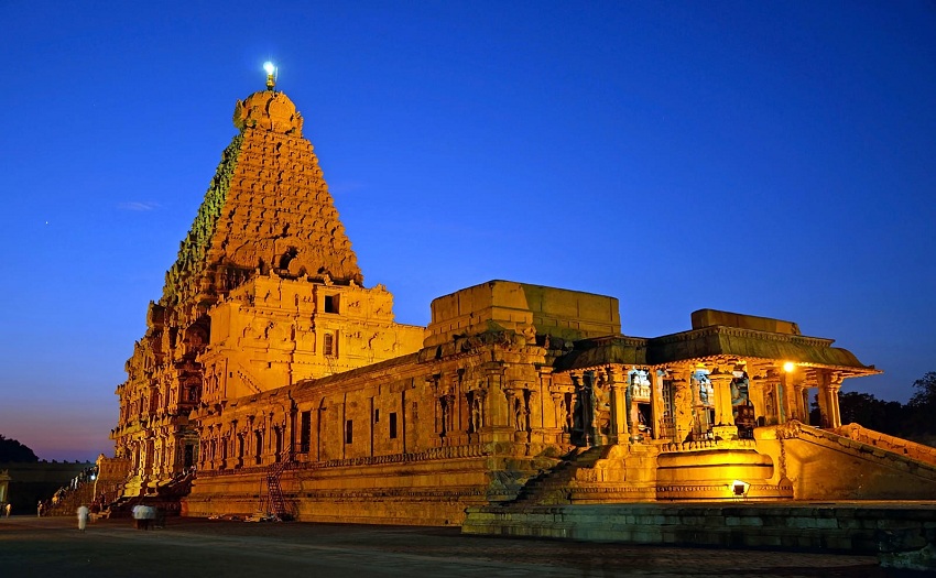 Top 10 tourists places of Tamil Nadu you must explore